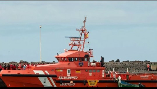 Tragjedi pranë brigjeve të Spanjës, fundoset varka me 60 emigrantë, humbin jetën 30 prej tyre