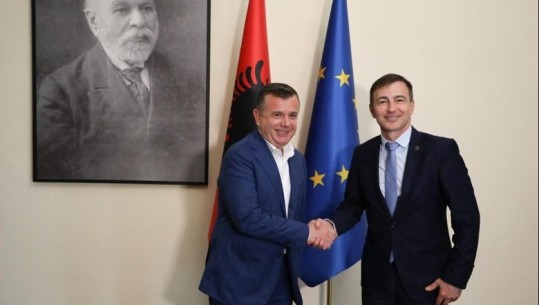 Balla takohet me eurodeputetin Kovatchev: Grupimi i Partive Popullore Evropiane mbeten mbështetës të zgjerimit dhe prespektivës europiane të Shqipërisë