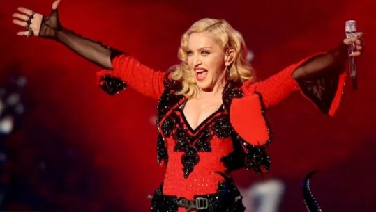 Në 'luftë' me sëmundjen e rëndë, ylli i muzikës POP Madonna reagon për herë të parë: Dashuria nga miqtë e familja janë ilaçi më i mirë
