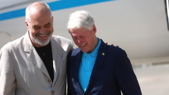 'Me presidentin Bill Clinton, mikun e përjetshëm të kombit shqiptar' Rama fton shqiptarët në ceremoninë e pasdites