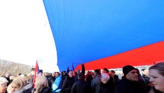 Financial Times shkruan për nacionalistët serbë që s’duan të integrohen në Kosovë