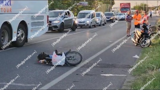 VIDEO/ Aksident në aksin Shkodër - Koplik, autobusi përplaset me një motoçikletë! 2 të plagosur