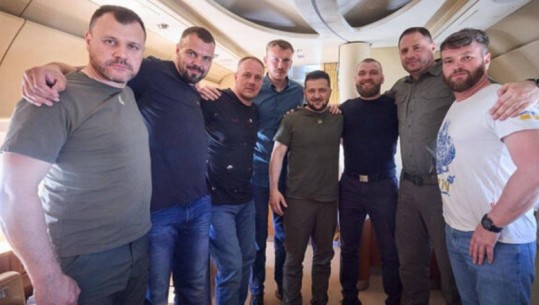 Zelensky kthehet nga Turqia bashkë me ish komandantët ukrainas që luftuan në Mariupol, Moska: Erdogan dhunoi marrëveshjen