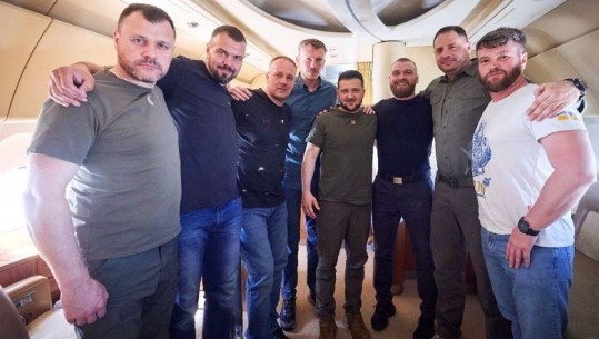 Zelensky kthen në shtëpi të burgosurit e luftës nga Mariupoli