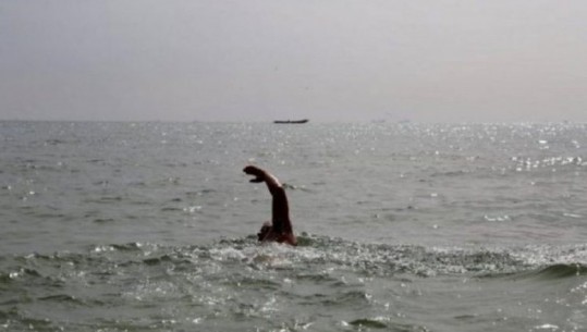 Dy të vdekur brenda pak minutash në plazhet e Tales e Porto Romanos, policia: Ranë në kontakt me ujin e vdiqën nga arresti kardiak