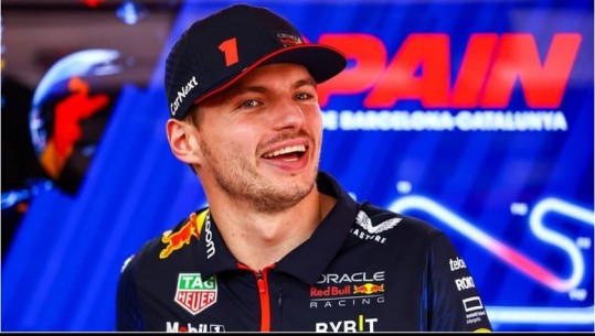 Fitorja e gjashtë radhazi, Max Verstappen s’njeh rivalë në Formula 1 