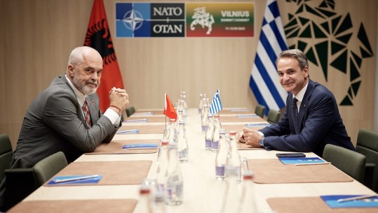 Rama takon Mitsotakis në samitin e NATO-s në Vilnus, kryeministri grek s’tërhiqet: Zgjidheni menjëherë çështjen Beleri