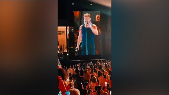Ricky Martin ndez skenën në Tiranë: Kjo është hera ime e parë këtu, por nuk do jetë e fundit! Duhet të jeni krenar për vendin tuaj