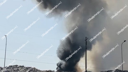 VIDEO/ Zjarr në fushën e grumbullimit të mbetjeve në Vlorë, retë tymi ‘mbulojnë’ qytetin