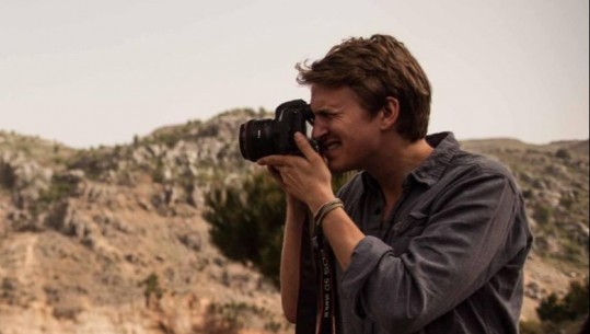 Lufta/ Gazetari amerikan plagoset pas një sulmi me dron në Bakhmut