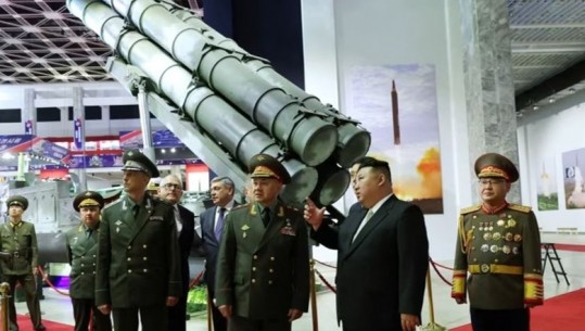 Lideri i Koresë së Veriut ia reklamon raketat e ndaluara ministrit rus