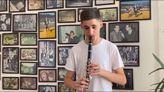 Talenti 15-vjeçar nga Kukësi që dashuron klarinetën! Fabion Rexhepi: E kam pasion, muzika klasike e ardhmja ime