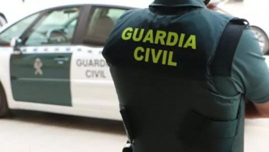 Spanjë/ Kultivuan qindra bimë kanabisi, arrestohen 2 shqiptarë dhe një çek