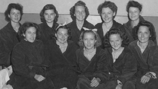 Rrëfimi i Pëllumb Xhufit: Historia e 14 infermiereve amerikane, që u shpëtuan në Shqipëri