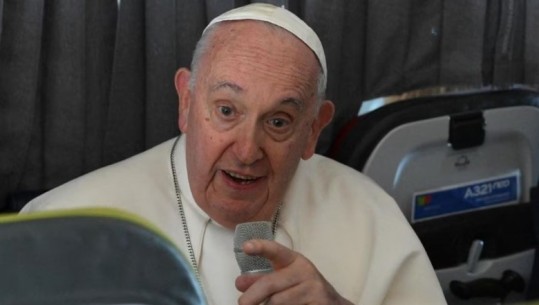 Papa Françesku: Kisha është e hapur për të gjithë, përfshirë personat LGBT, por ka rregulla