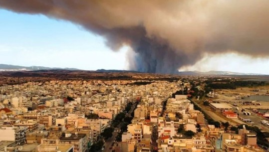 Zjarr në qytetin Aleksandroupoli në Greqi, evakuohen 8 vendbanime