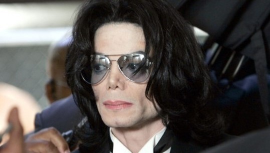 FOTO/ Vdiq 14 vite më parë, inteligjenca artificiale zbulon se si do dukej Michael Jackson sot nëse do të ishte gjallë