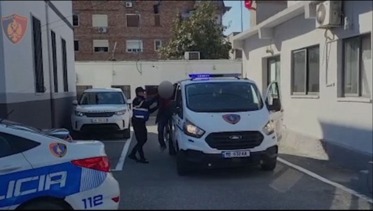 I vodhi celularin italianit te ‘Banjat e Bënjës’ në Përmet, arrestohet 33-vjeçari