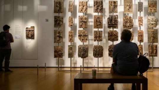 Vjedhje spektakolare në muzeun britanik, rreth 2 mijë objekte që datojnë nga shekulli i XV dhe XIX u ‘zhdukën’ pa lënë gjurmë