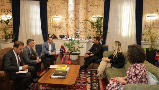 Java Kulturore e Azerbajxhanit, Veliaj pret delegacionin azer: Projekte konkrete mes Tiranës dhe Bakusë