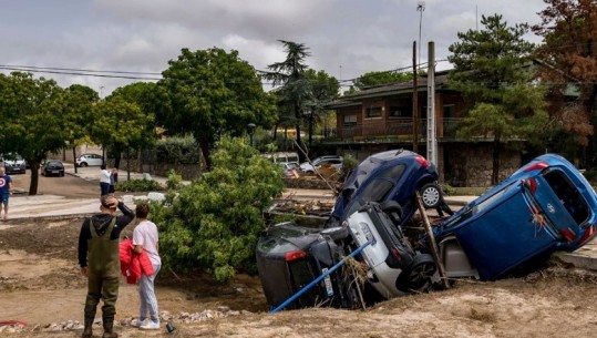 Përmbytje vdekjeprurëse në Spanjë dhe Greqi, 6 viktima! Ndërpritet transporti