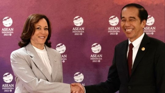 Takimi i udhëheqësve të vendeve të ASEAN-it