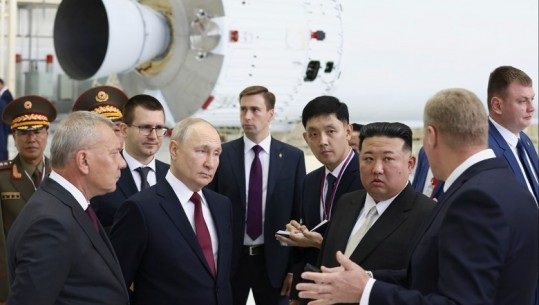 Putin dhe Kim inspektojnë objektin e lëshimit të raketave Soyuz