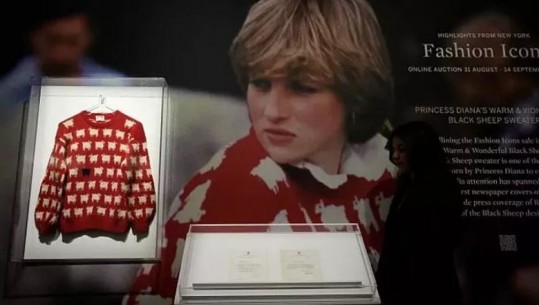 Bluza e Princeshë Dianës shitet në ankand për më shumë se 1 milion euro