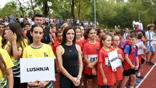 Organizohet për herë të parë në pistën e re të atletikës ‘Tirana Youth Run’, Veliaj: Fëmijët dhe të rinjtë i kanë të gjitha kushtet që të merren me sport