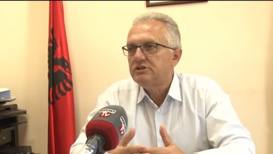 Zjarri te 'Deutsch Color', prefekti i Durrësit: Fabrika po digjet e gjitha, rrezikohen depot e gazit që ndodhen afër