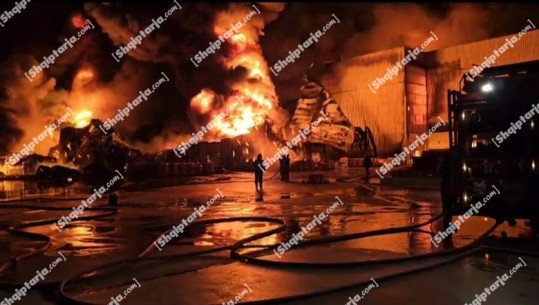 LIVE/ Zjarr i madh në fabrikën e bojërave Deutsch Color! Pas 5 orësh izolohen flakët! Prefekti i Durrësit për Report Tv: Jemi drejt përfundimit (VIDEO)
