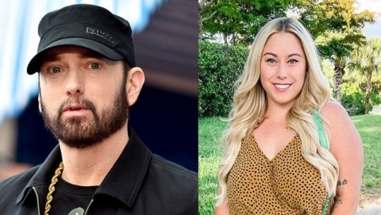 FOTO/ Eminem ka një pasuri prej 260 mln$, vajza e tij modeste punon në një sallon bukurie