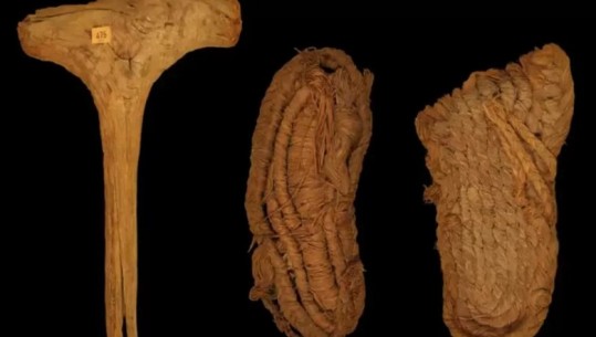 Këpucët më të vjetra në Evropë zbulohen në një shpellë spanjolle
