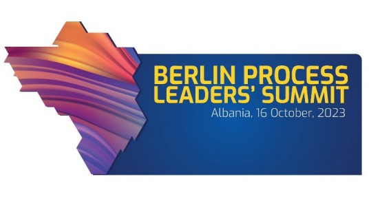 Më 16 tetor në Tiranë mbahet samiti i Procesit të Berlinit, zbardhet logo! Rama: Për herë të parë jashtë kufijve të BE! Të pranishëm Scholz, Macron e Von der Leyen
