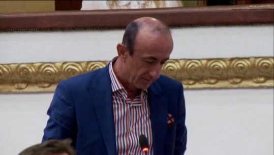 Sula: Kuvendi s’i jep përgjigje Bashës për kreun e PD se s’ka marrë urdhër nga Rama! Nikolla: Meqë je kaq i zoti, zgjidhni vetë hallet tuaja