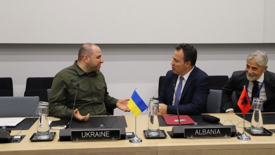 Peleshi takohet me homologun ukrainas në Bruksel: E rëndësishme që NATO të vijojë mbështetjen për Ukrainën