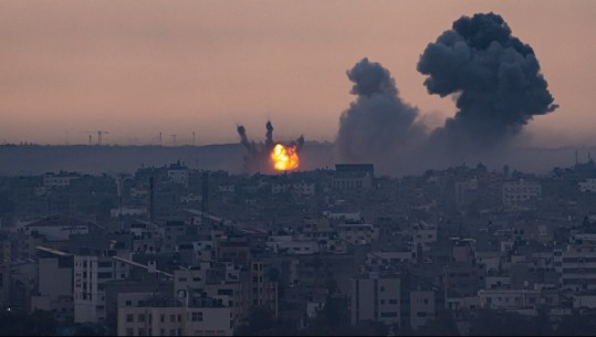 Ushtria izraelite: 126 pengje mbahen në Gaza