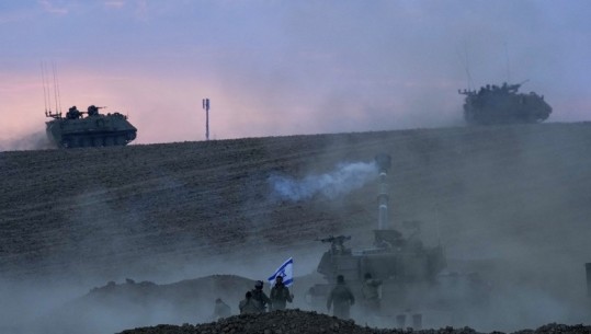 FOTO/ 'Po përgatitemi për sulm në shkallë të gjerë', ushtria izraelite niset drejt kufirit të Gazës