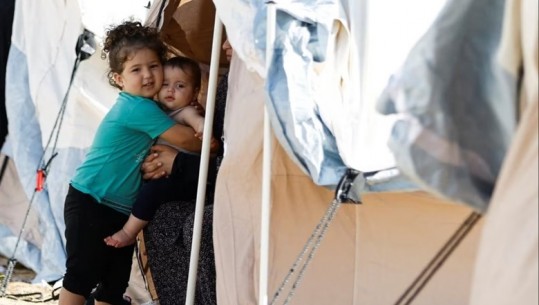 Punonjësit e ndihmave: Gjendja humanitare në Gazë është 'katastrofike'