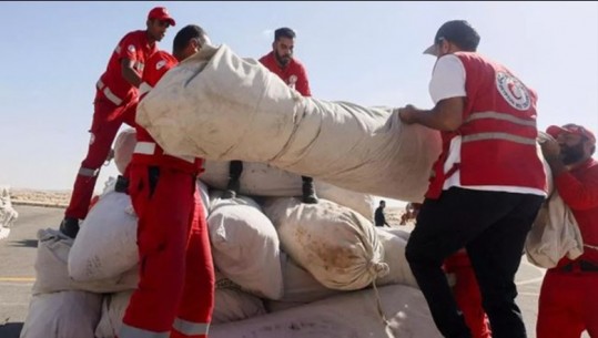 Kalimi Rafah u mbyll menjëherë pas kalimit të 20  kamionëve të ndihmës së parë