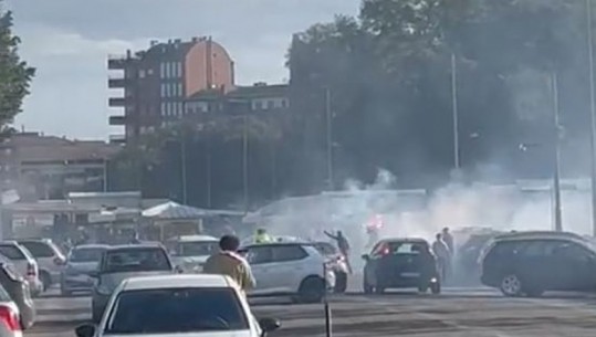 VIDEO/ Dhunë para ndeshjes, ultrasit e Napolit shkaktojnë kaos në Verona