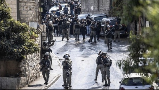 Policia izraelite identifikon 1106 persona të vrarë nga Hamasi