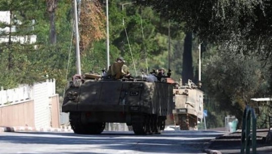 Izraeli dhe Hezbollahu shkëmbejnë zjarr përtej kufirit