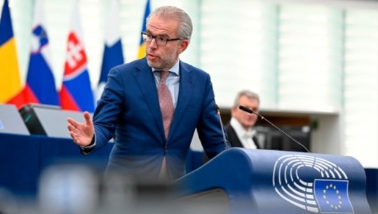 Reuten: BE-ja të jetë më e balancuar dhe t’ia largojë masat Kosovës