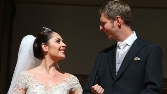 Organizoi dasmat e Princ Lekës me Elian dhe Xhensilës me Besin, Altin Prenga: Nuk bëjmë më dasma, nuk sjellim shans