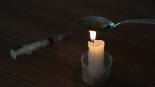 Vlorë, 20 adoleshentë të varur nga heroina, trajtohen me metadon në qendrën 'Aksion plus'