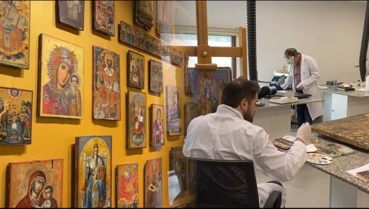Restaurohen 7 ikona të shek të XVIII në Muzeun e Artit Mesjetar në Korçë! U përkasin vëllezërve Zografi dhe Jeremonakut! Do ekspozohen për publikun