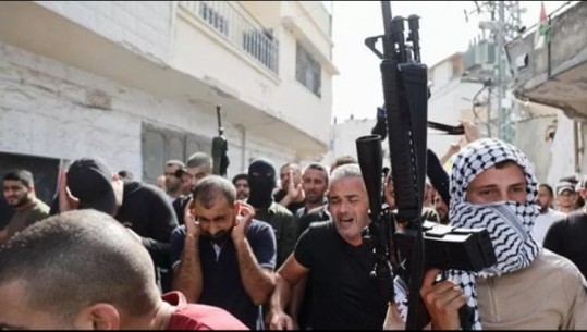 Izraeli arreston 70 palestinezë në Bregun Perëndimor