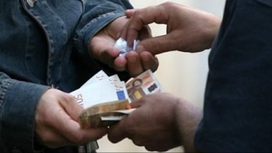 U arrestua për shitjen e dy dozave kokainë, gjykata e Lartë i kthen 17 mijë euro shqiptarit