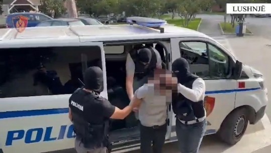 Lushnjë/ Vodhi një pikë karburanti nën kërcënimin e armës, arrestohet 31-vjeçari pas disa orësh ndjekje nga policia